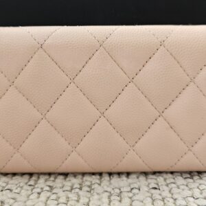 Chanel Quilted Caviar Card Holder - Image 4