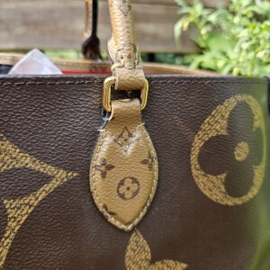 Louis Vuitton OntheGo GM Reverse - Image 8