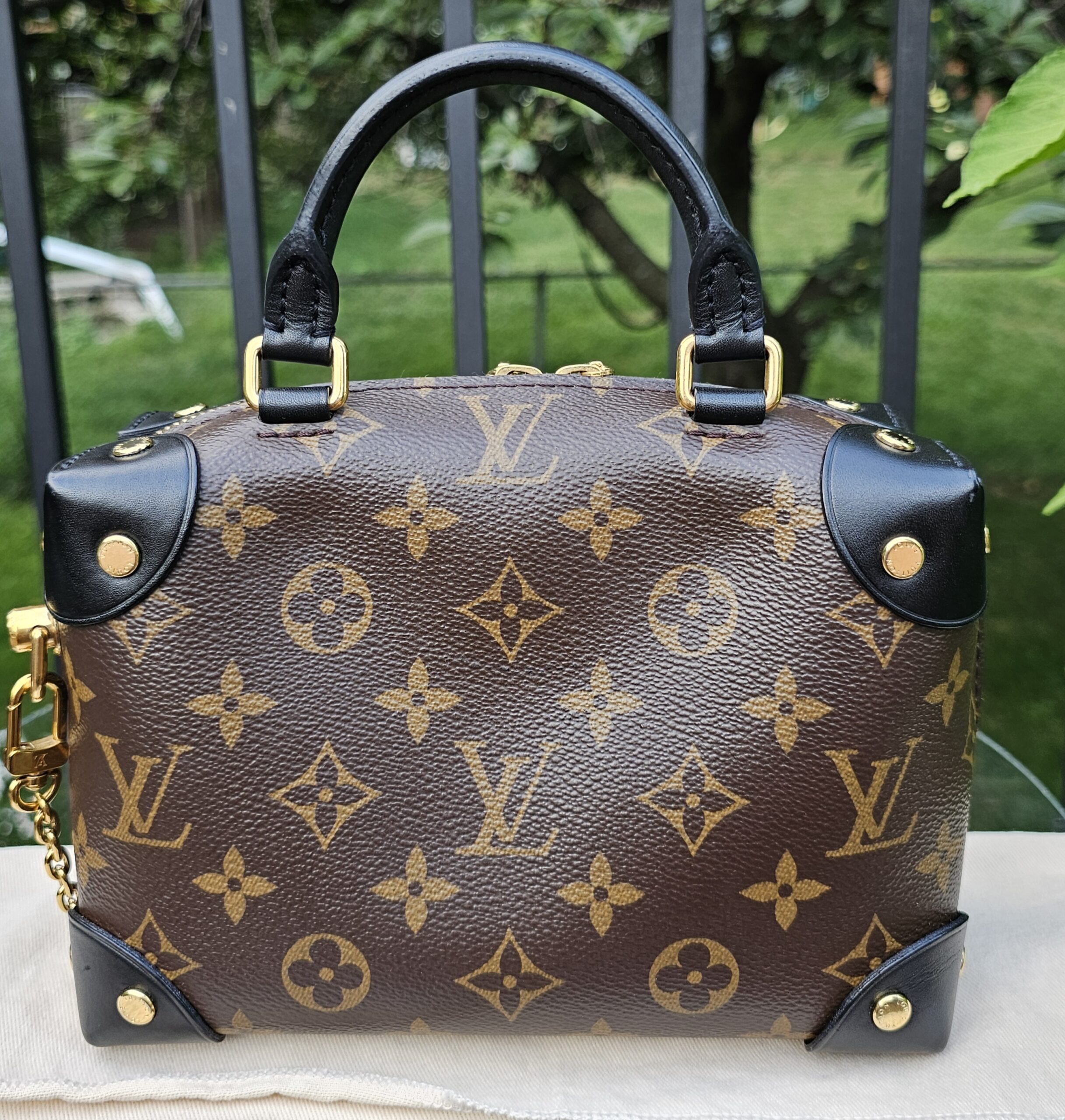 Louis Vuitton Petite Malle Souple Black - Image 4