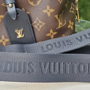 Louis Vuitton Petite Malle Souple Black - Image 29