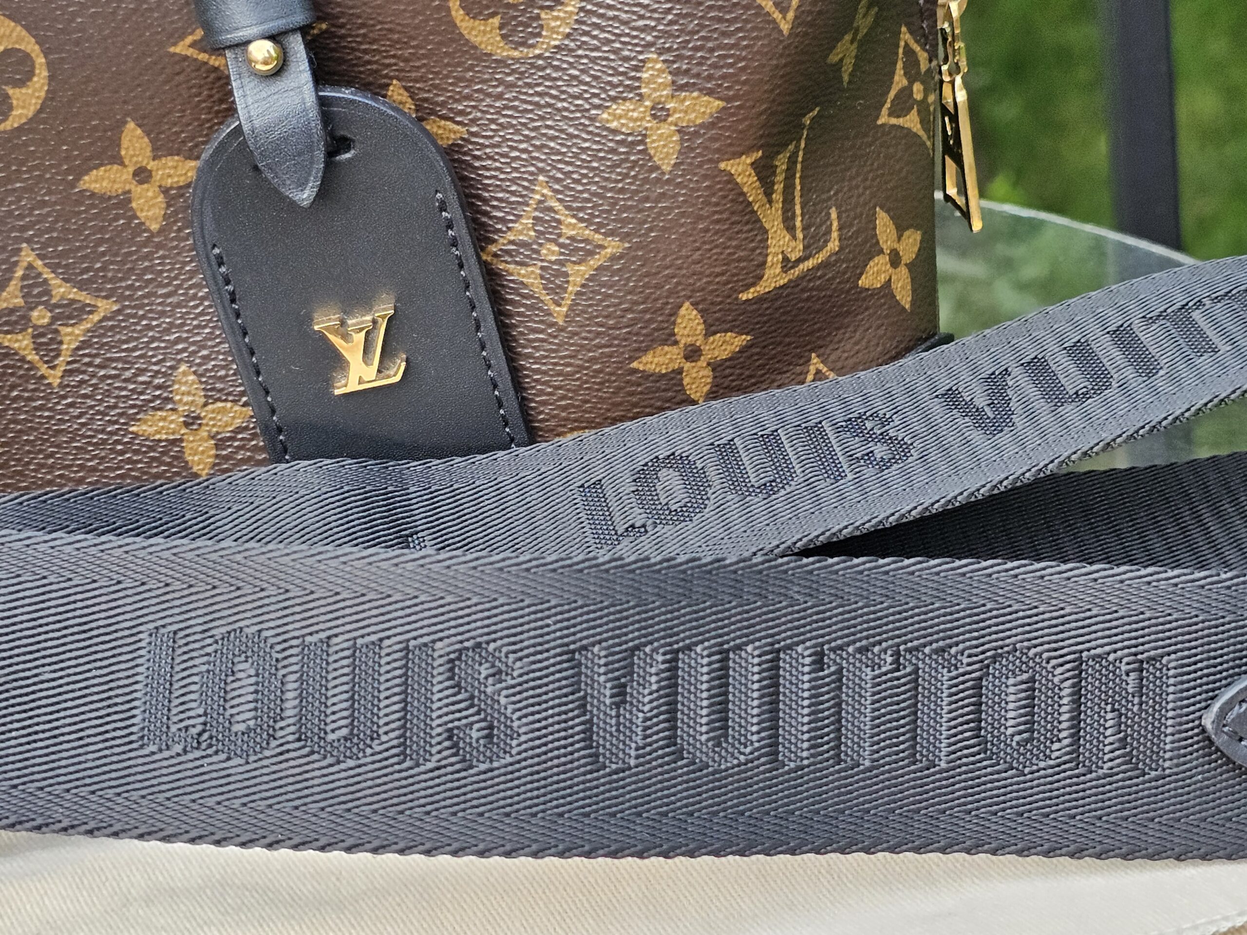 Louis Vuitton Petite Malle Souple Black - Image 29