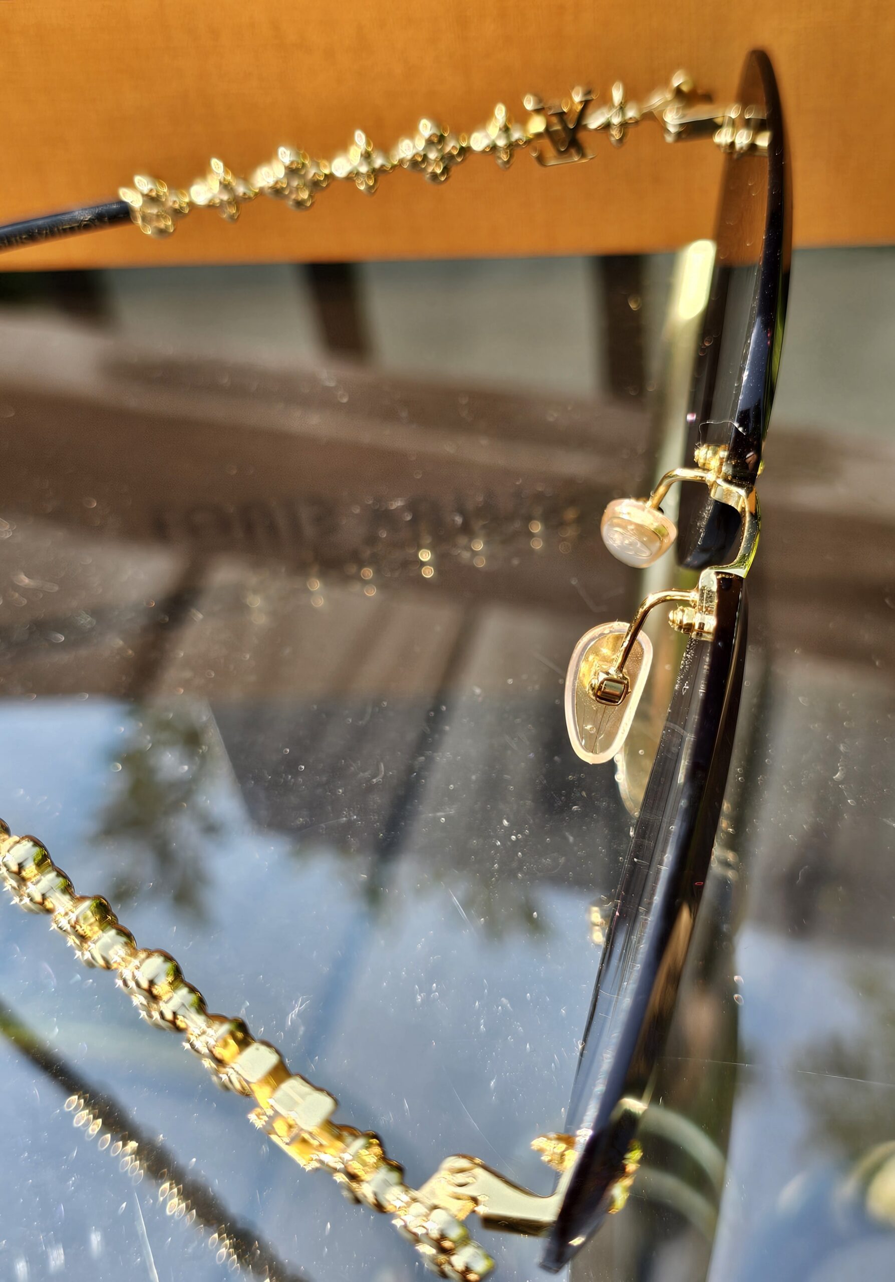 Louis Vuitton Blooms Cat Eyes Sunglasses - Image 15