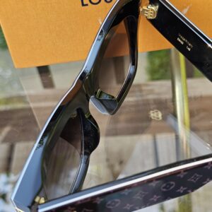 Louis Vuitton Monogram Blade Sunglasses - Image 7