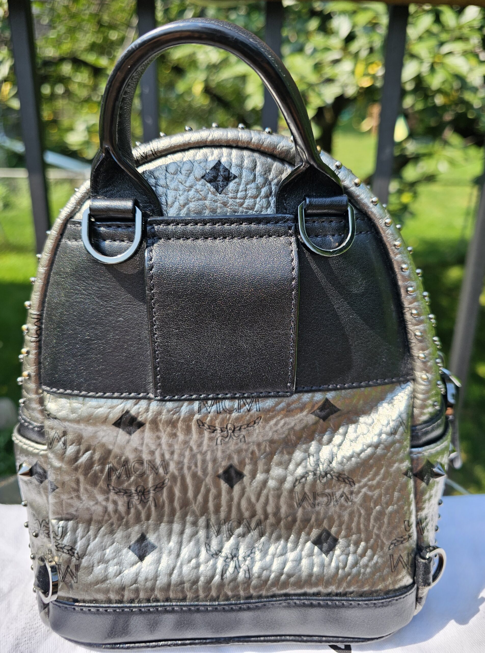 MCM Mini Backpack Metallic - Image 3