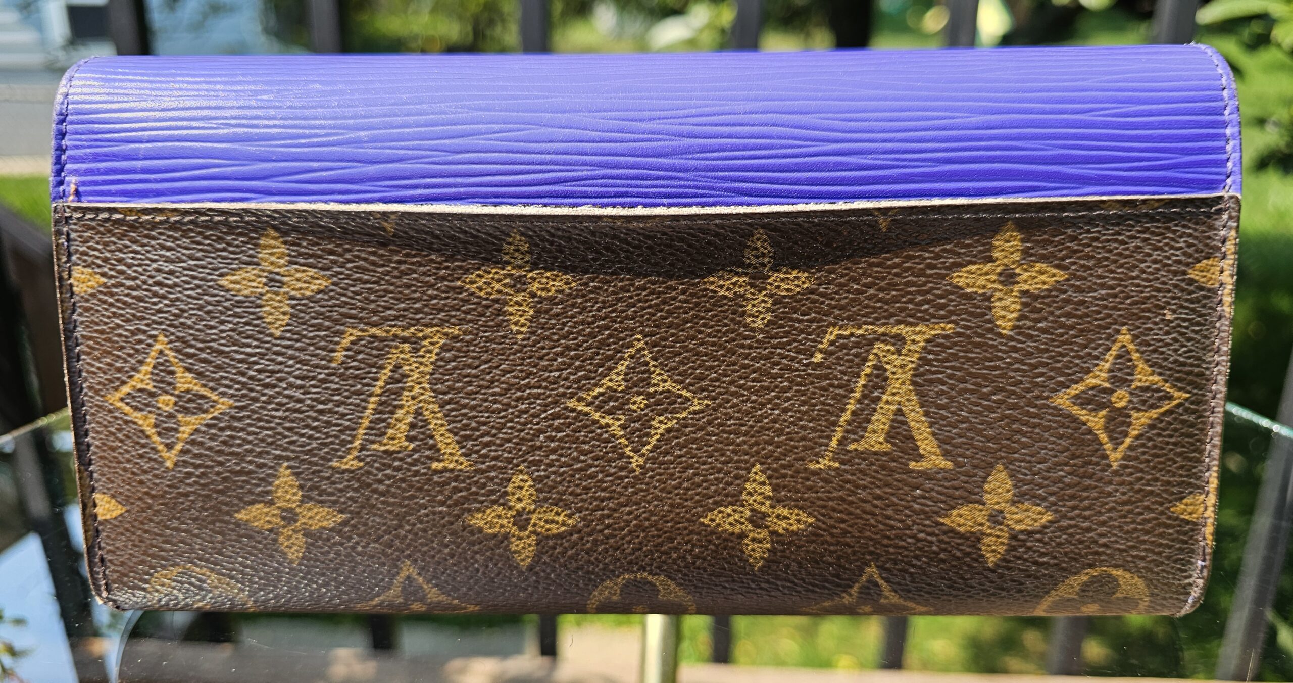 Louis Vuitton Marie Lou Long Wallet in Epi Figue - Image 3