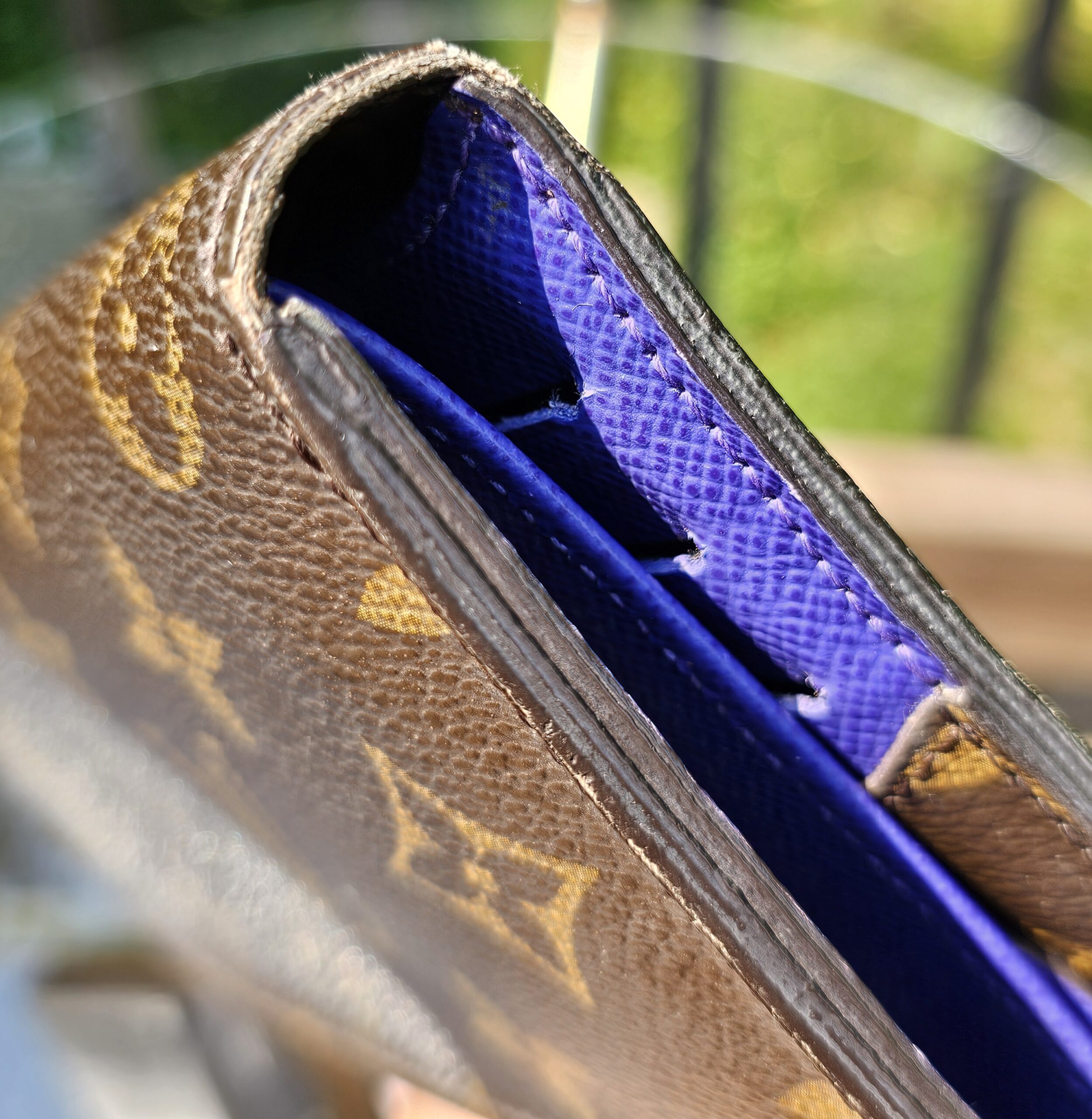 Louis Vuitton Marie Lou Long Wallet in Epi Figue - Image 8