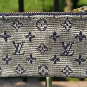 Louis Vuitton Min Lin Key Pouch Navy - Image 3