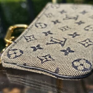 Louis Vuitton Min Lin Key Pouch Navy - Image 4
