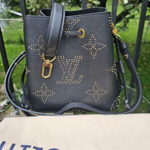 Louis Vuitton Noé BB Empreinte Studded - Image 27