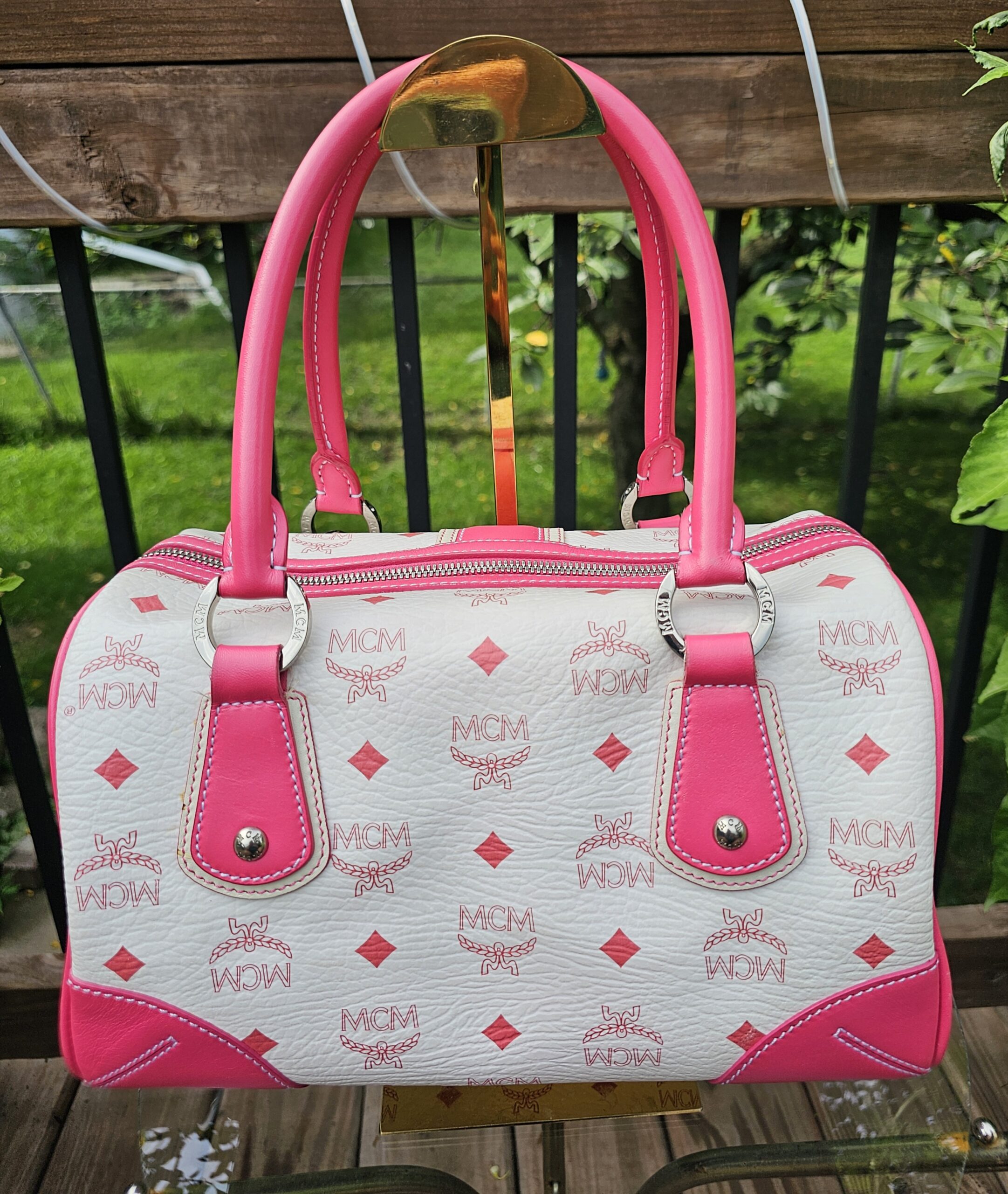 Mcm Visetos Boston Bag Hot Pink - Image 3