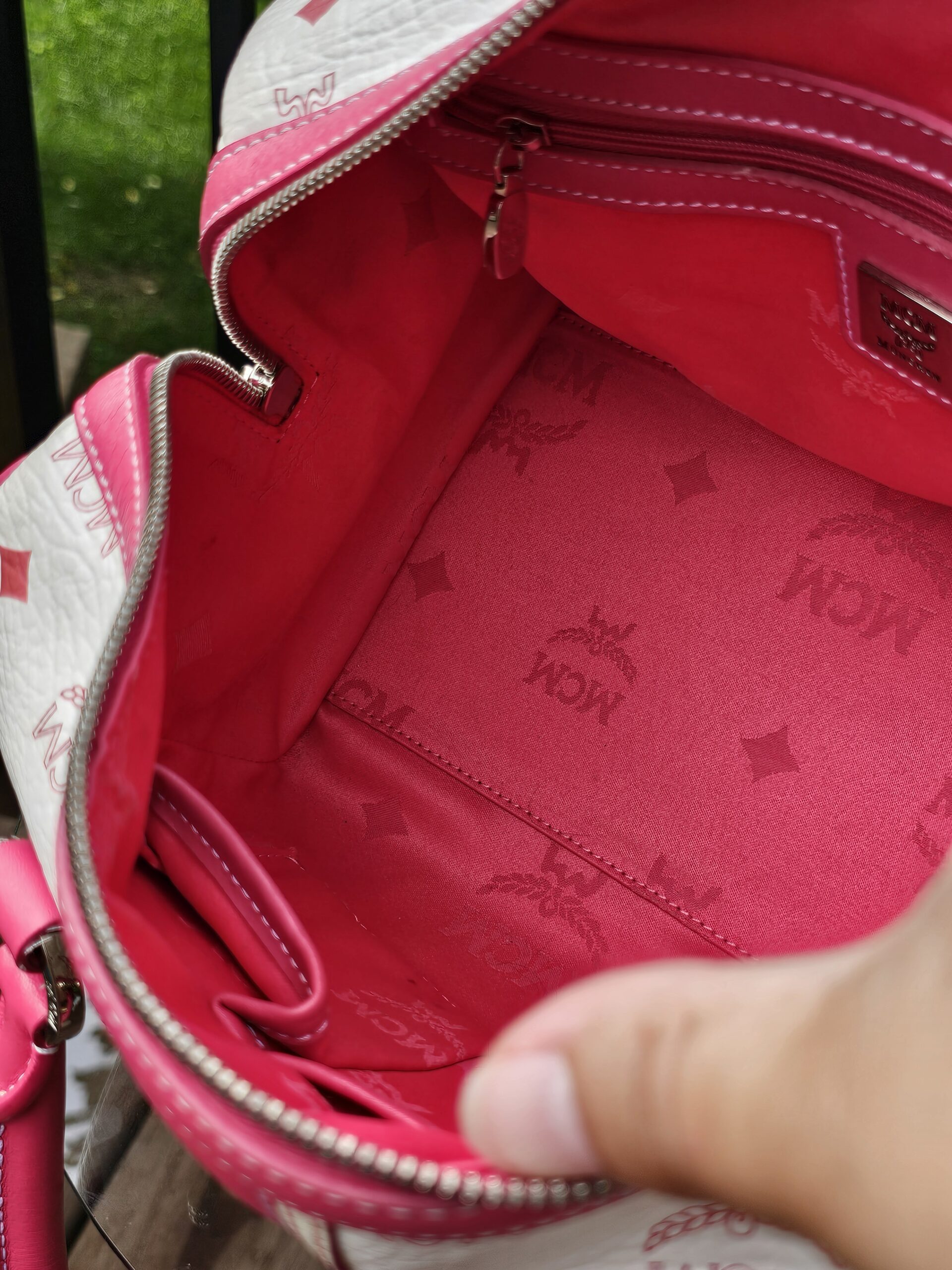 Mcm Visetos Boston Bag Hot Pink - Image 21