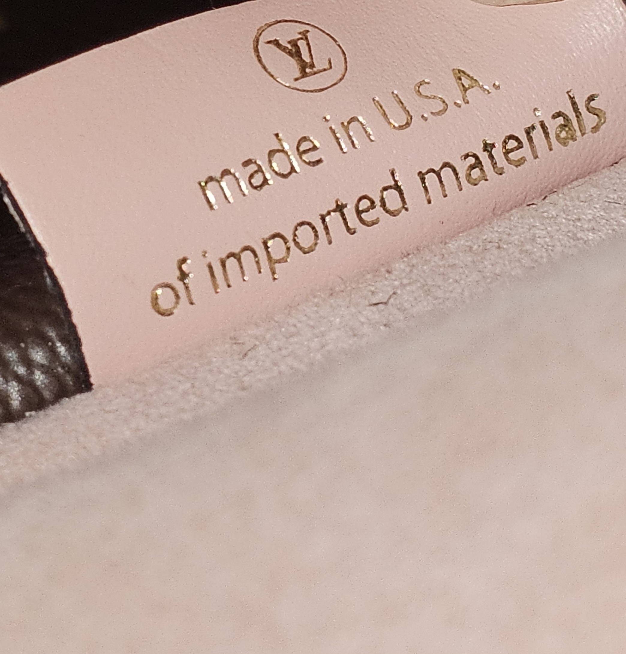 Louis Vuitton heat stamp reading made in U.S.A. of imported materials inside the NeoNoe MM