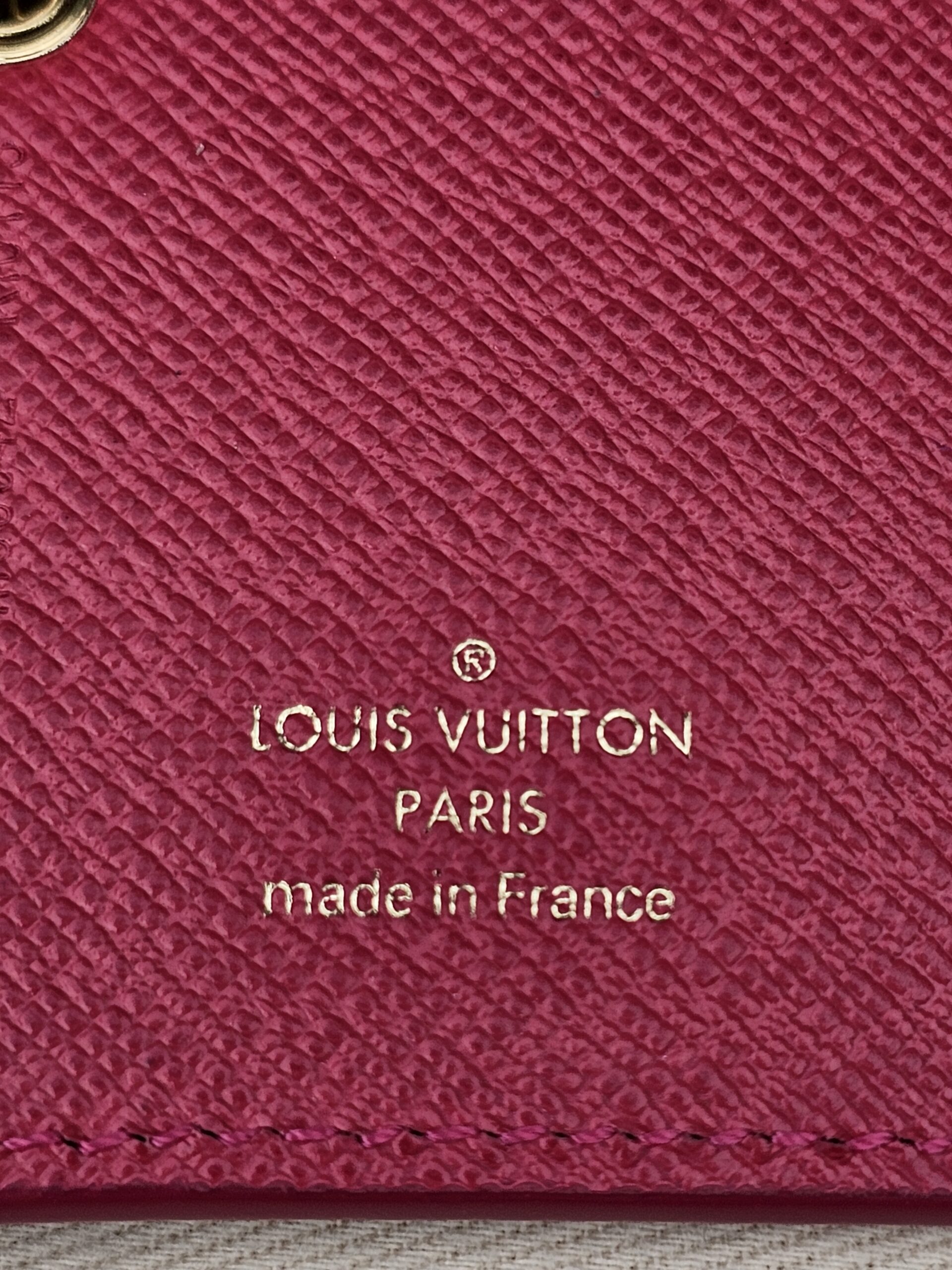 Louis Vuitton Paris made in France heat stamp on the pink leather back of the Illustre Carousel charm