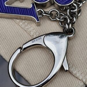 Louis Vuitton Fleur D Epi Charm in Epi Figue - Image 5