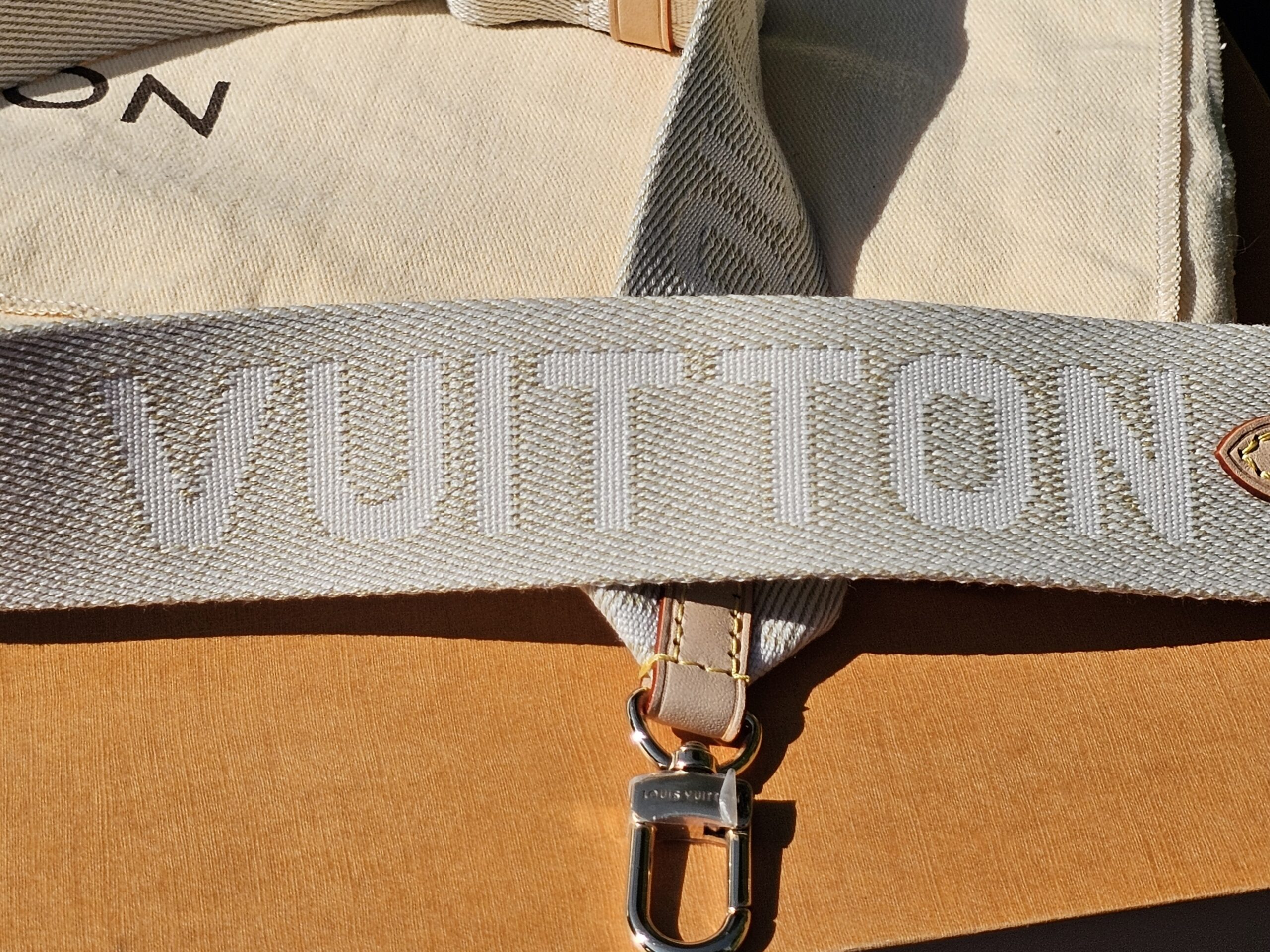 Louis Vuitton High Rise Bumbag Monogram - Image 24