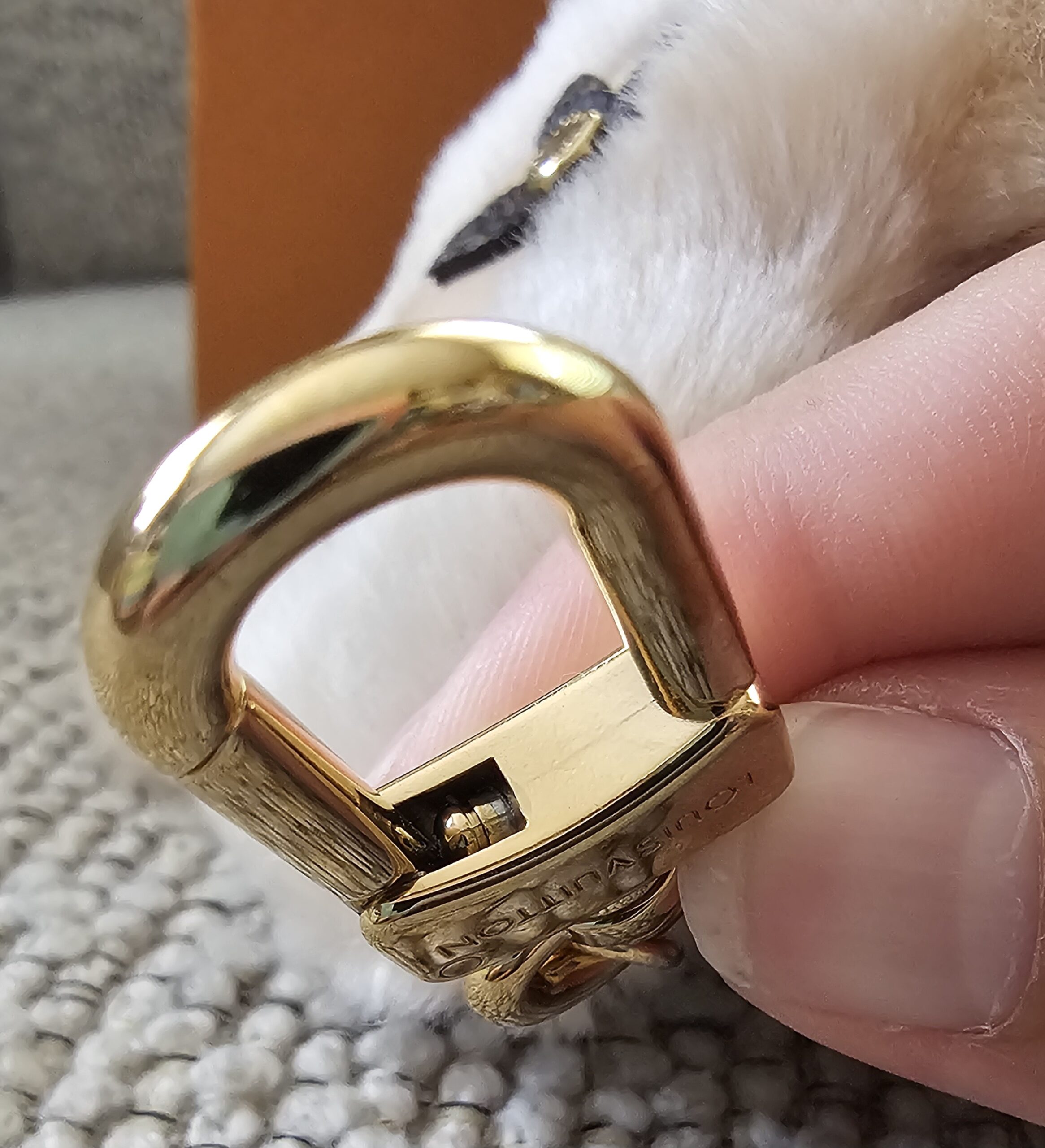 Louis Vuitton Vivienne Bag Charm - Image 11
