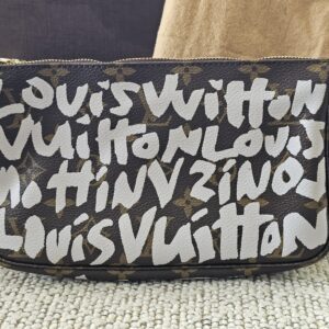 Back of the Louis Vuitton x Stephen Sprouse Graffiti Pochette Accessoires