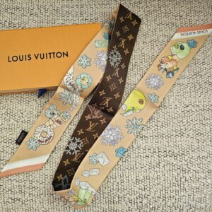 Louis Vuitton Vivienne in NY BB silk bandeau with an NYC holiday design, shown with its Louis Vuitton box