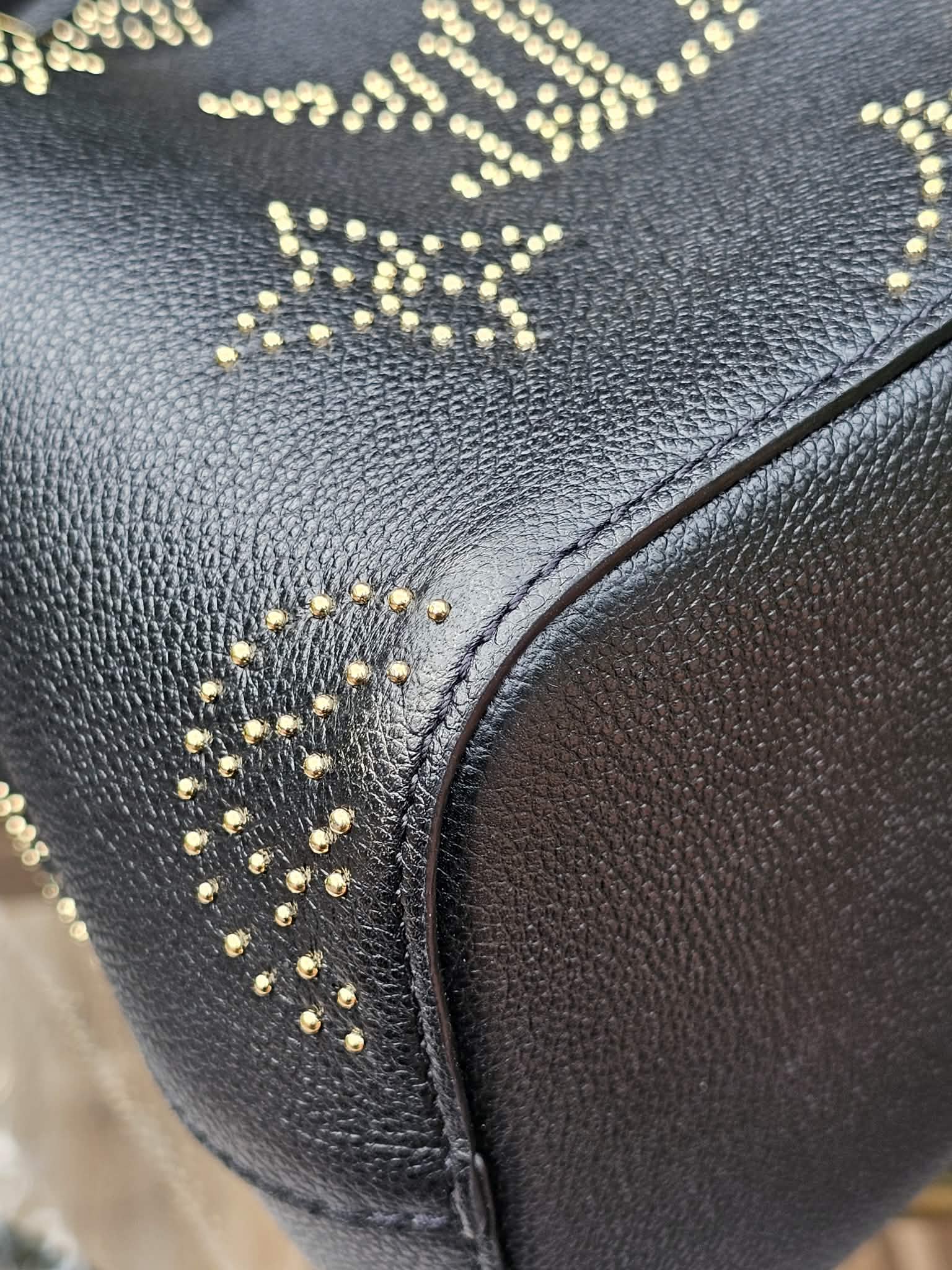 Louis Vuitton Noé BB Empreinte Studded - Image 23