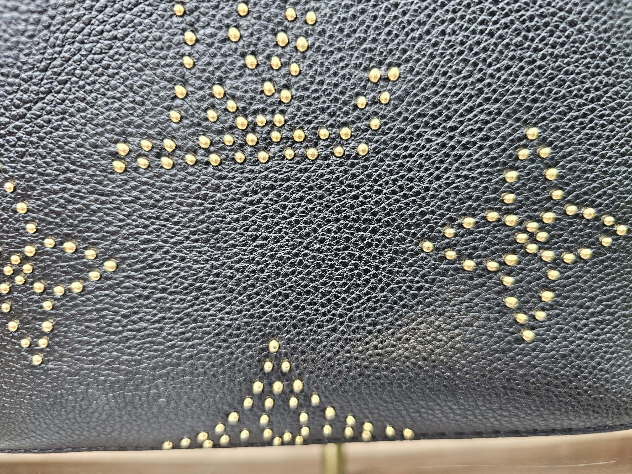 Louis Vuitton Noé BB Empreinte Studded - Image 5