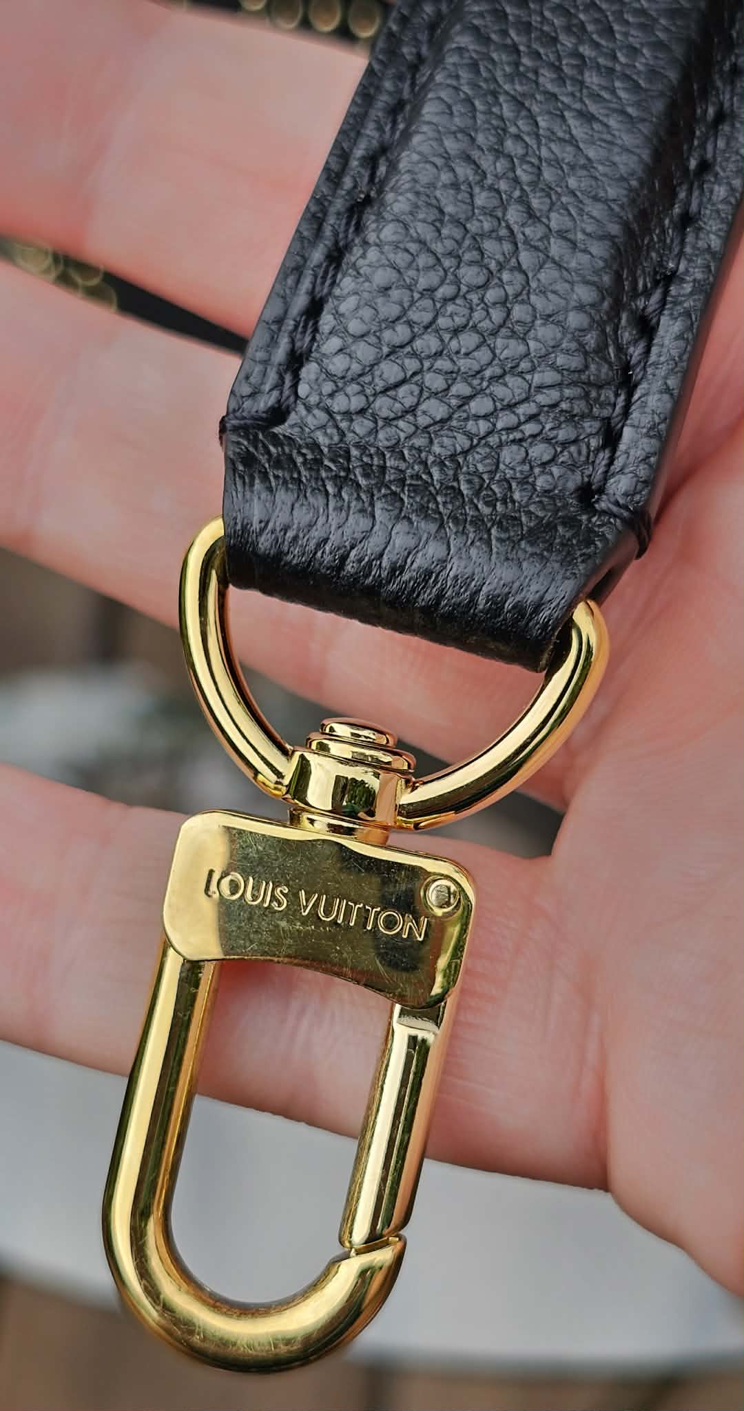 Louis Vuitton Noé BB Empreinte Studded - Image 9