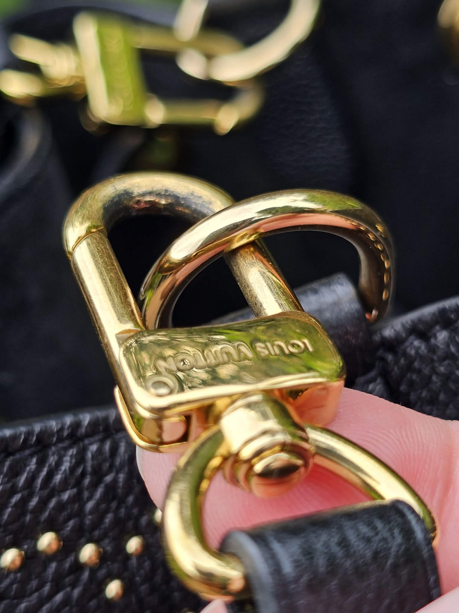 Louis Vuitton Noé BB Empreinte Studded - Image 10