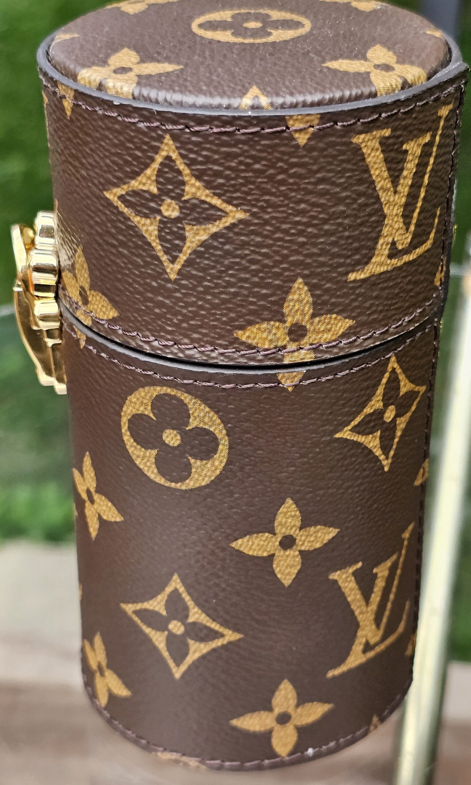 Louis Vuitton 100 ML Monogram Canvas Perfume Travel Holder - Image 5