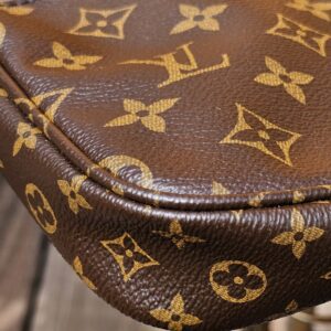 Louis Vuitton Multi Pochette Accessoires - Image 7