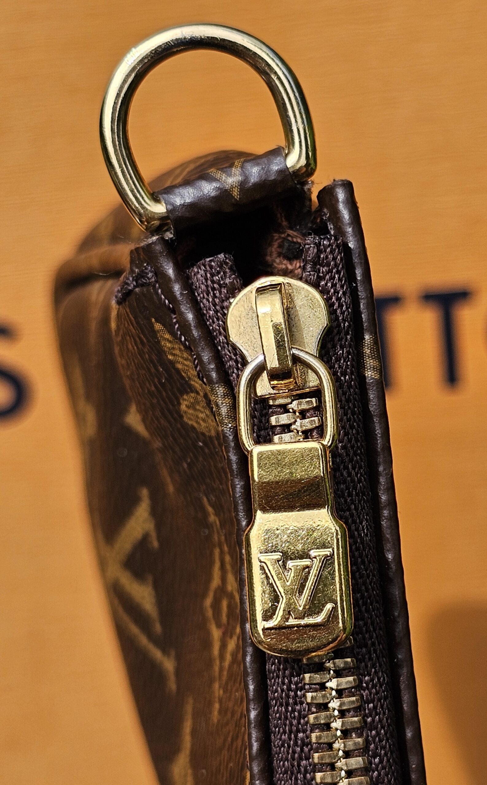 Louis Vuitton Multi Pochette Accessoires - Image 9