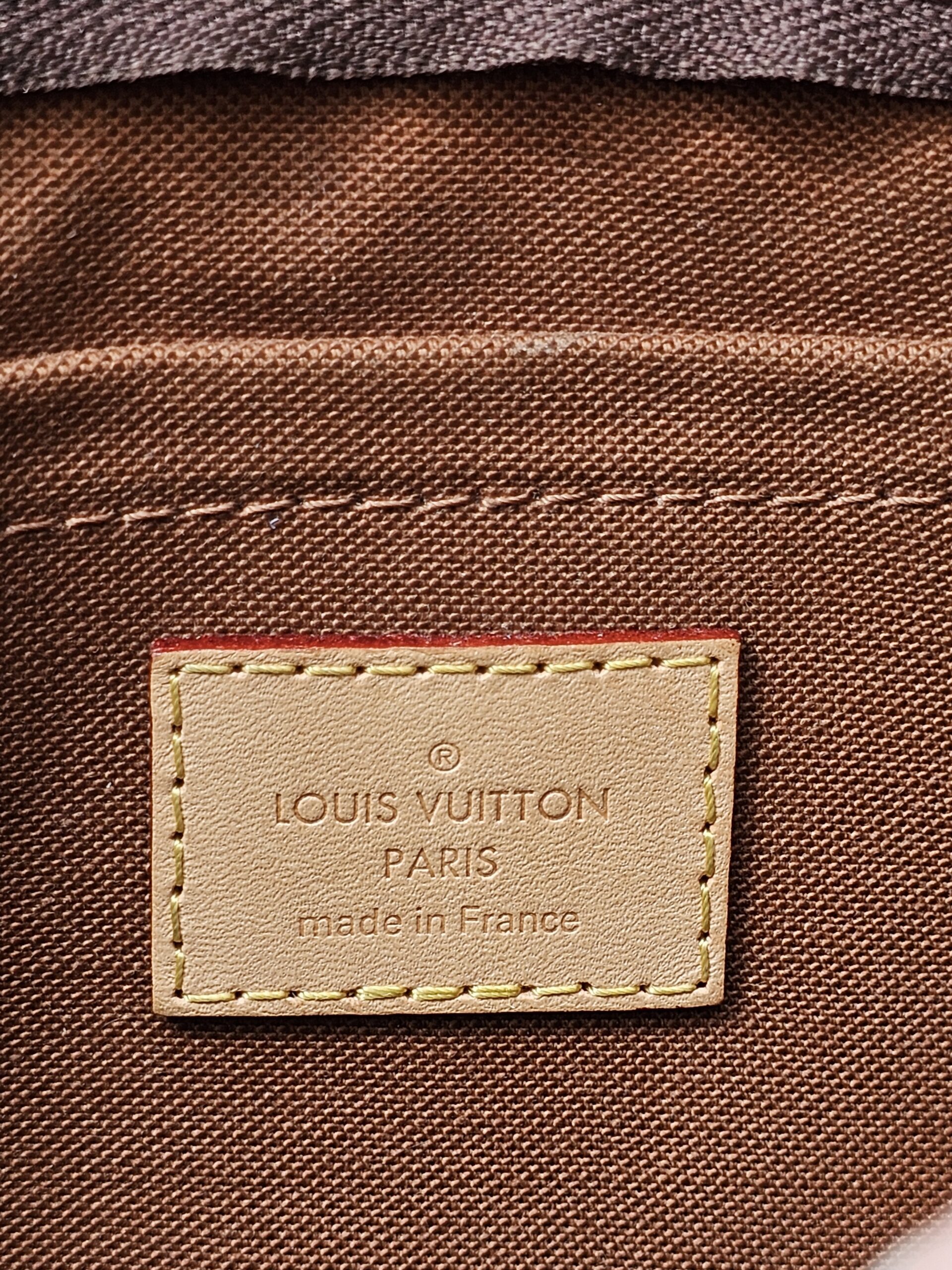 Louis Vuitton Multi Pochette Accessoires - Image 12
