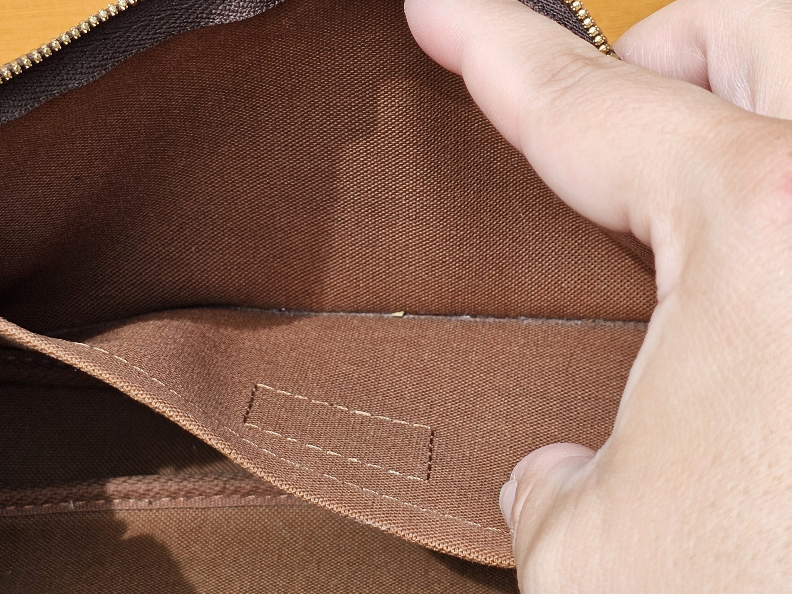 Louis Vuitton Multi Pochette Accessoires - Image 13