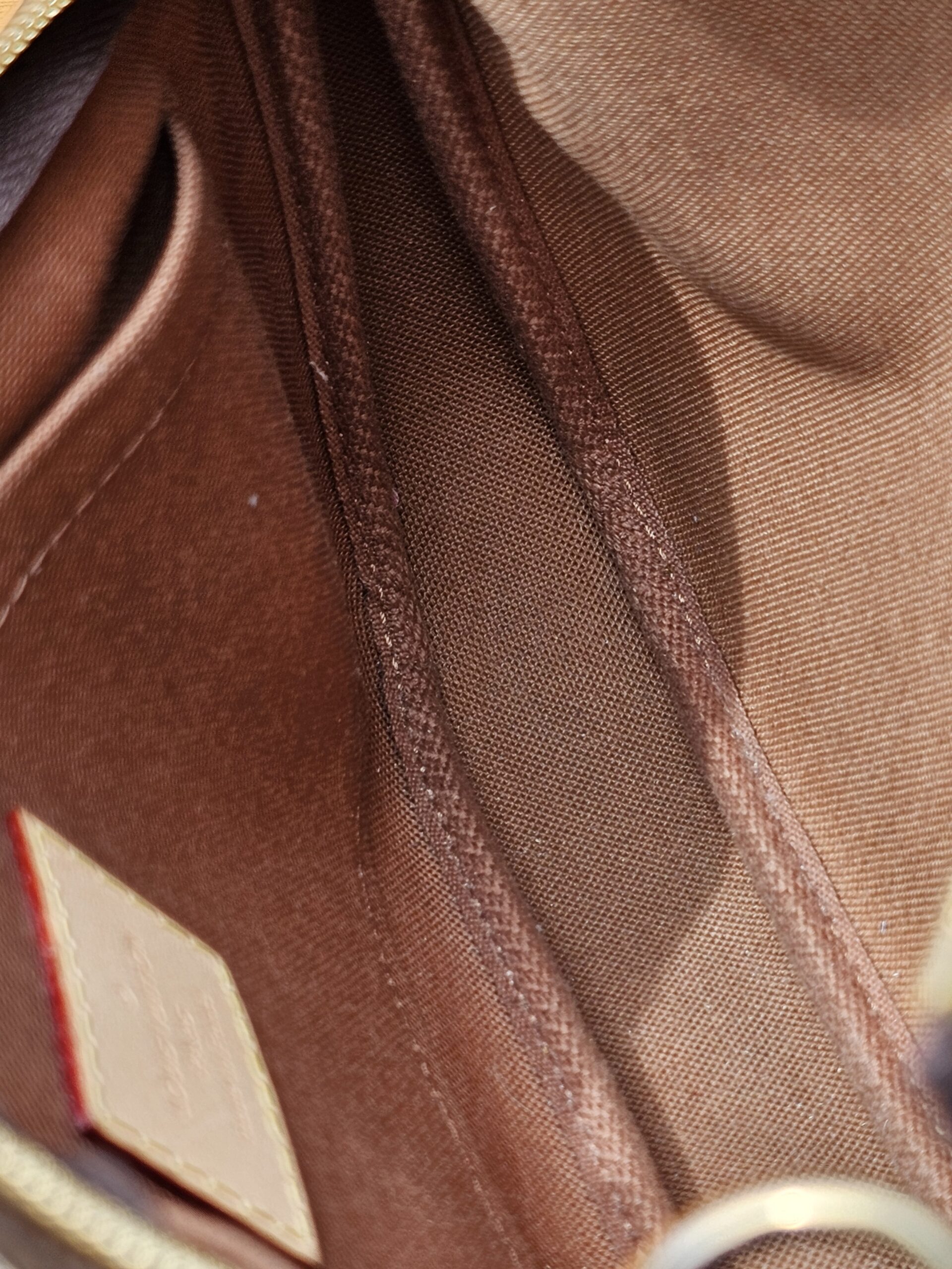 Louis Vuitton Multi Pochette Accessoires - Image 15