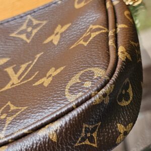 Louis Vuitton Multi Pochette Accessoires - Image 22