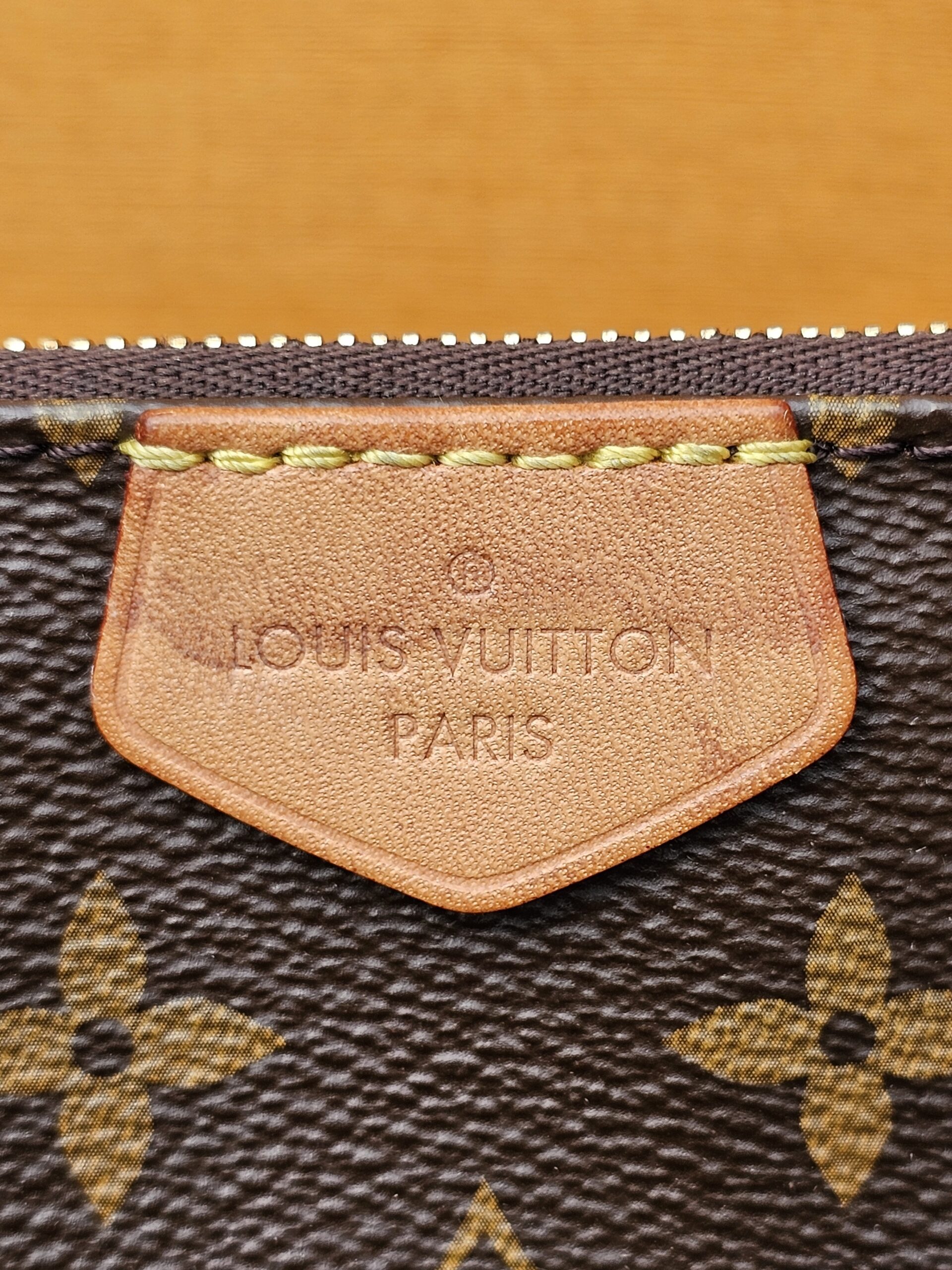 Louis Vuitton Multi Pochette Accessoires - Image 24