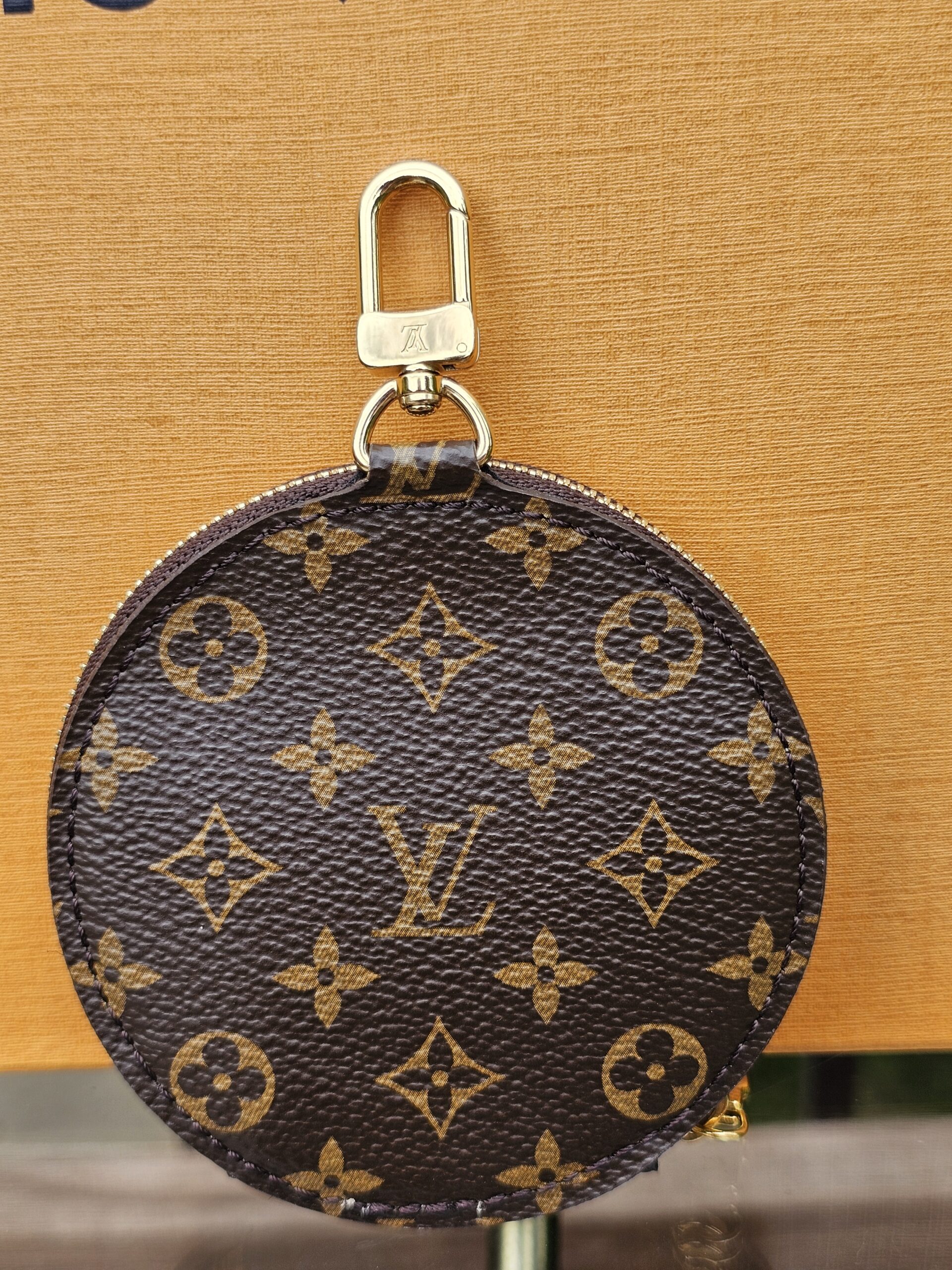 Louis Vuitton Multi Pochette Accessoires - Image 35