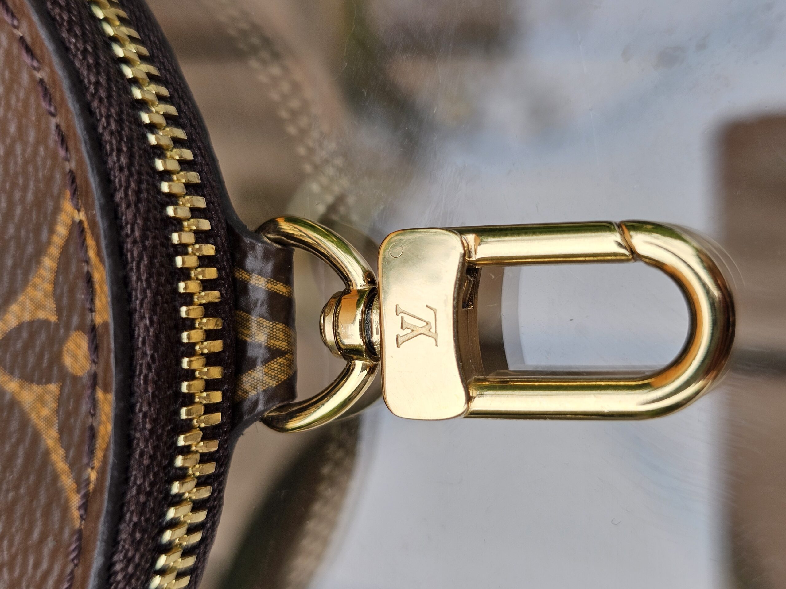 Louis Vuitton Multi Pochette Accessoires - Image 39