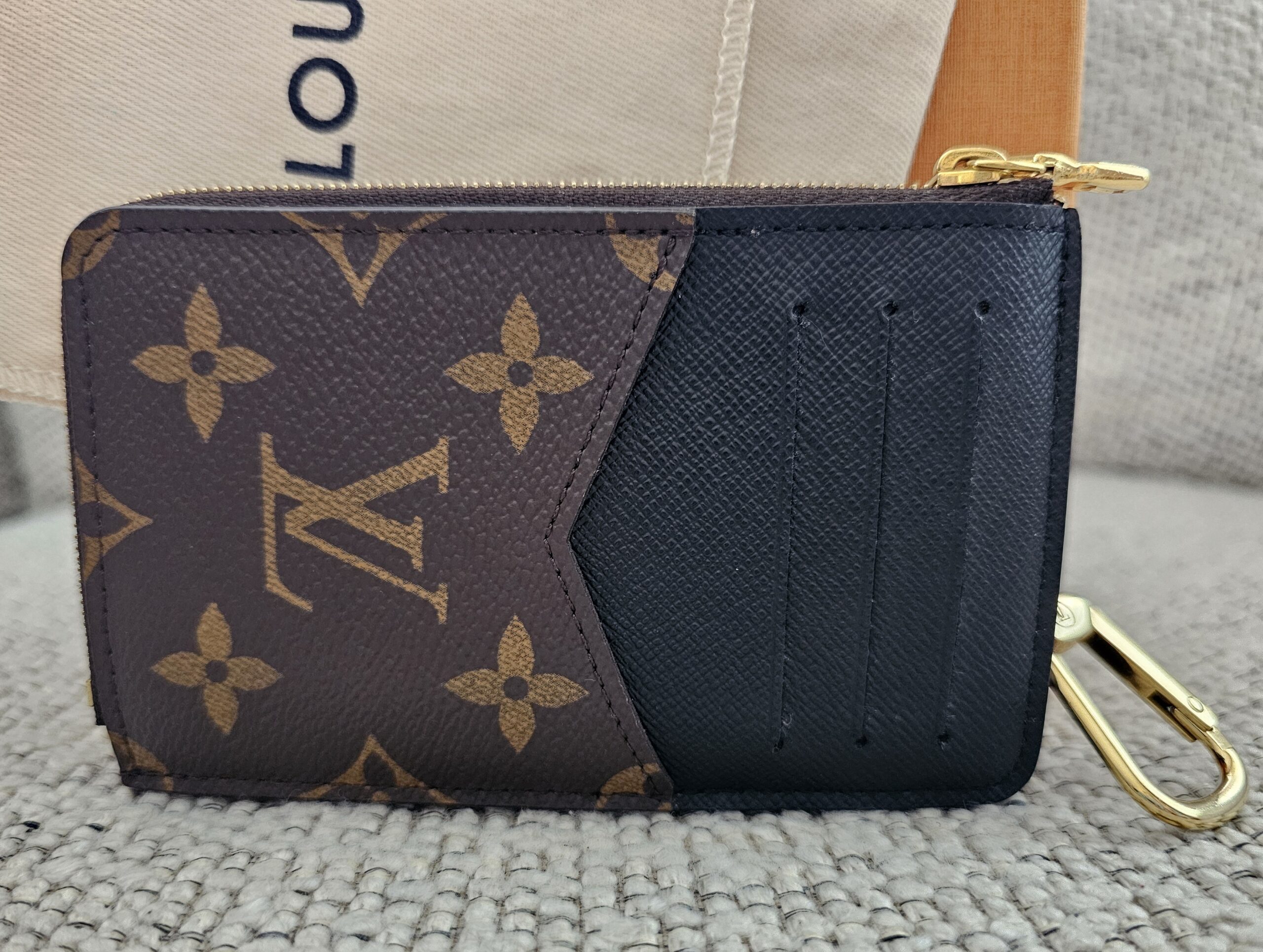 Louis Vuitton Recto Verso Monogram - Image 3