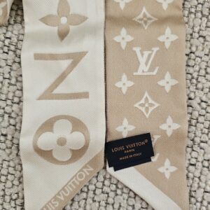 Louis Vuitton Monogram Infinity Bandeau BB Dune - Image 5