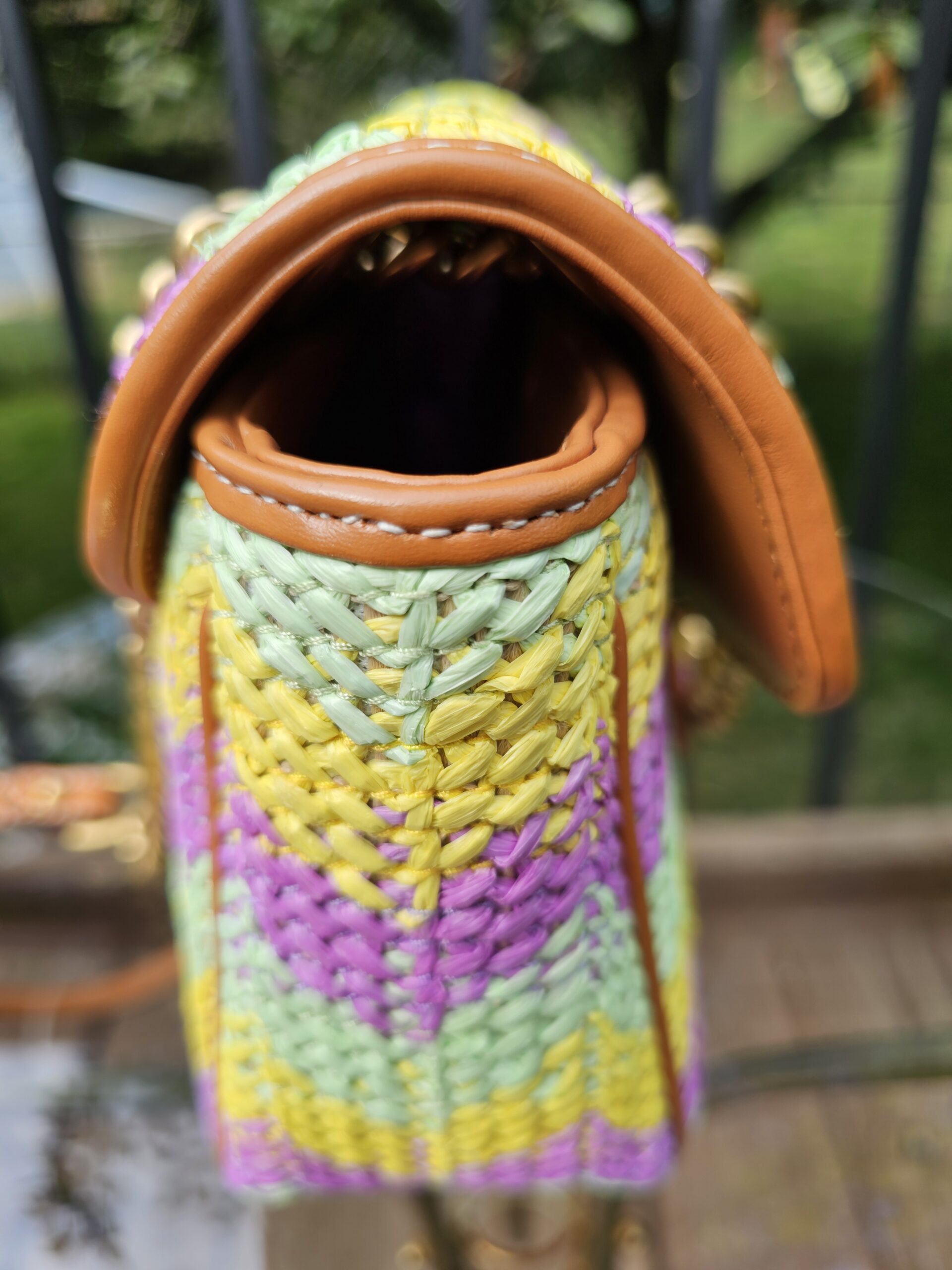 Flap open on the multicolor raffia GG Marmont