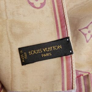 LOUIS VUITTON PARIS made in Italy label on the stole