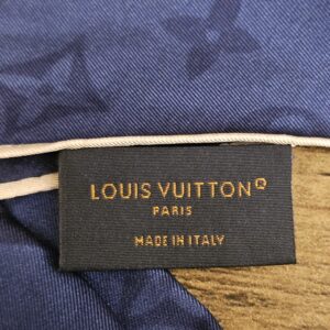 LOUIS VUITTON PARIS made in Italy label on the scarf