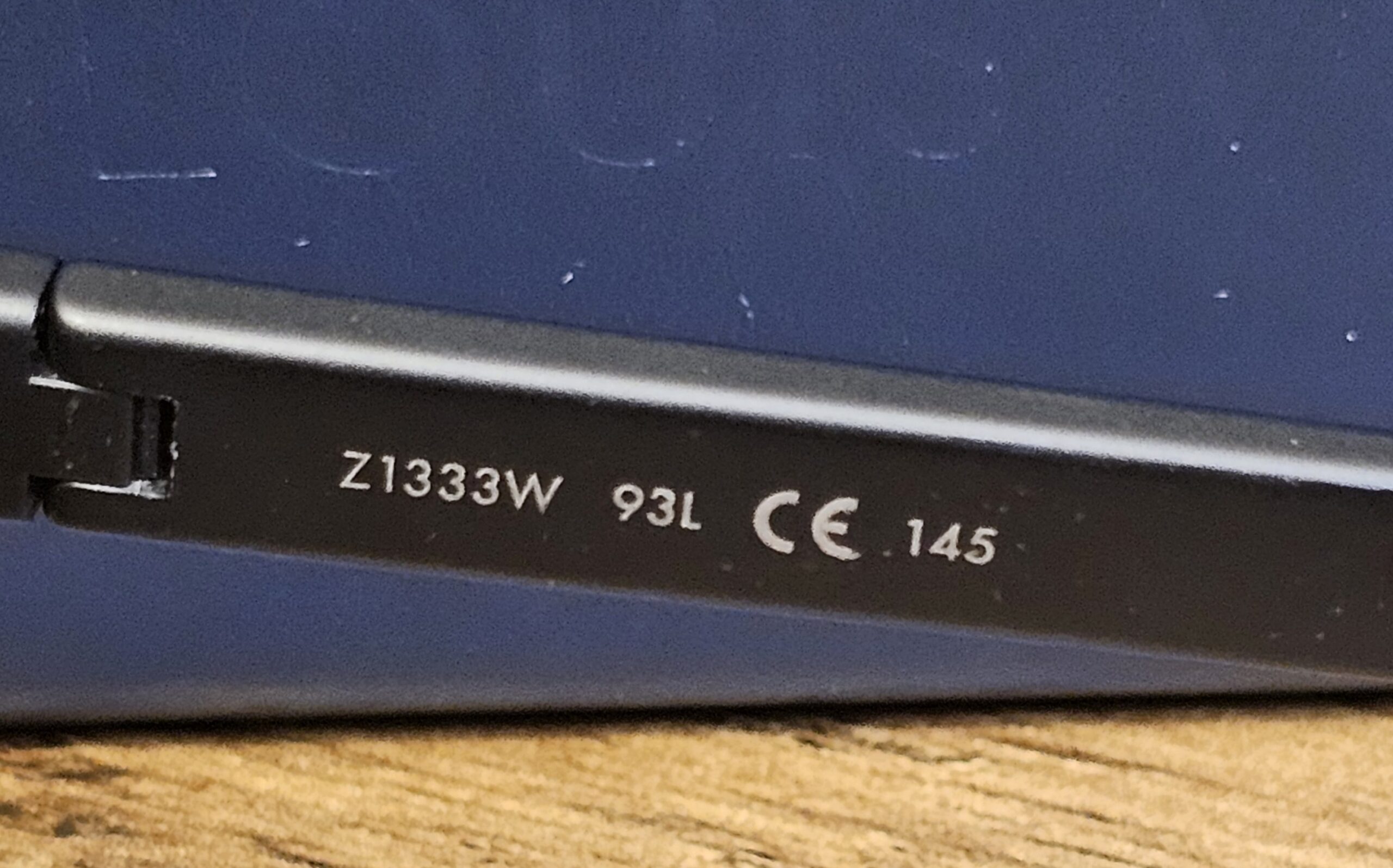 Temple engraved Z1333W 93L with the CE mark and 145