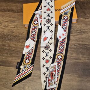 Louis Vuitton Silk LV Card Game BB Bandeau Multicolor folded to show the playing cards, hearts and Monogram