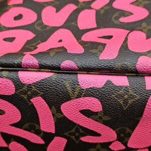 Base of the bag