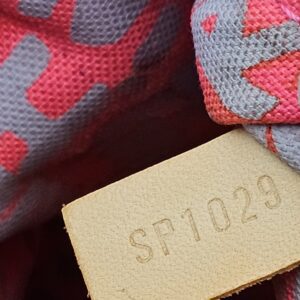 Date code SP1029 on the interior tab