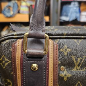 Close up of a handle ring and the layered leather stripes