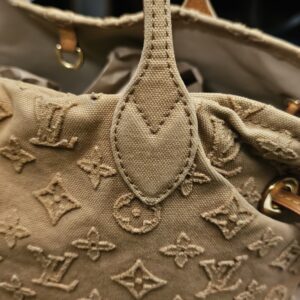 Louis Vuitton Denim Neverfull MM Beige - Image 10
