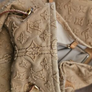 Louis Vuitton Denim Neverfull MM Beige - Image 24