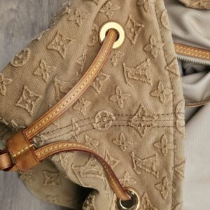 Louis Vuitton Denim Neverfull MM Beige - Image 25