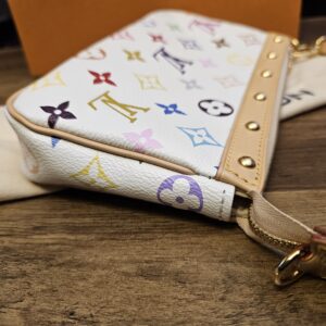 Other end of the pochette with the studded trim